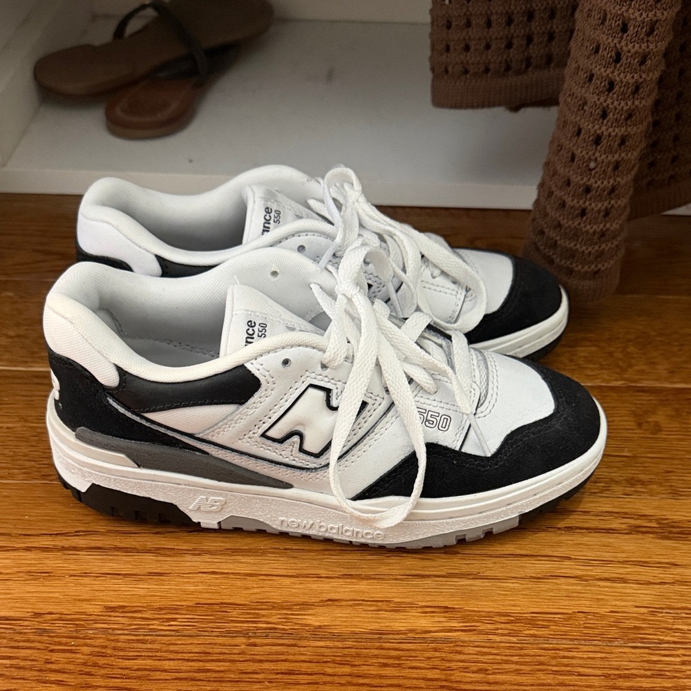 New Balance 550 Big Kids Sneakers - Black and White